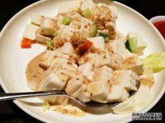 豆腐沙拉的做法