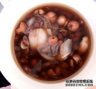 莲子红豆甜汤的做法